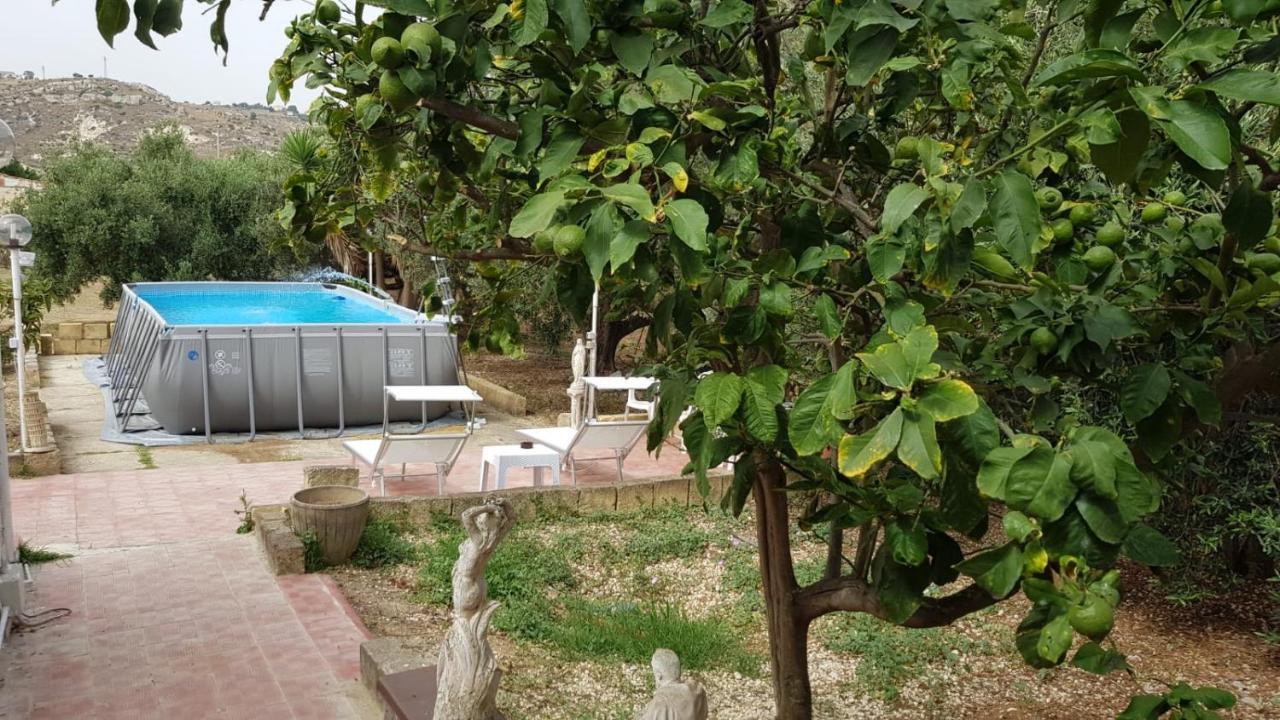 فندق ريالمونتيفي  La Baia Dei Turchi المظهر الخارجي الصورة
